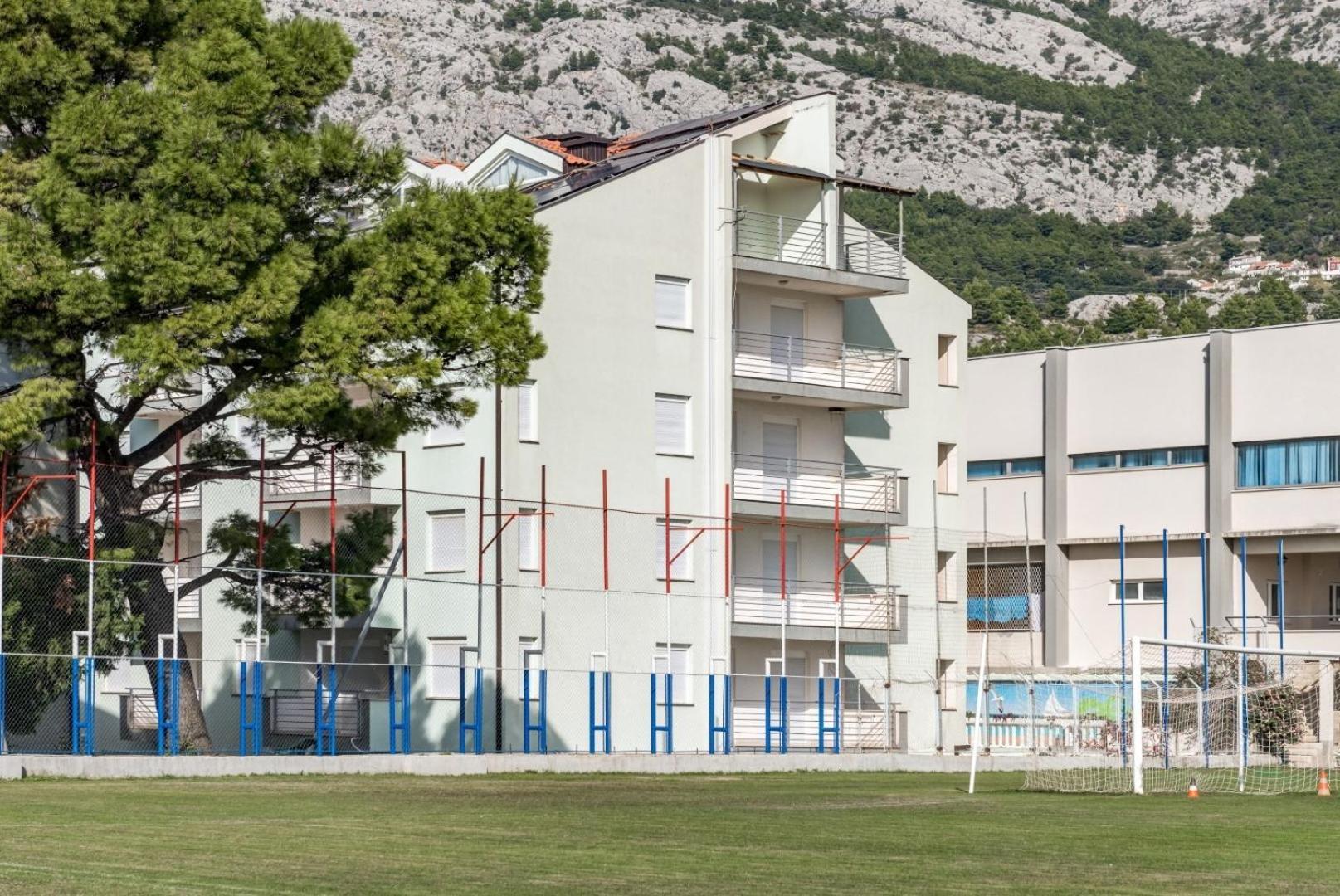 Ruza&Nikolina "1" Apartmani - Baška Voda エクステリア 写真