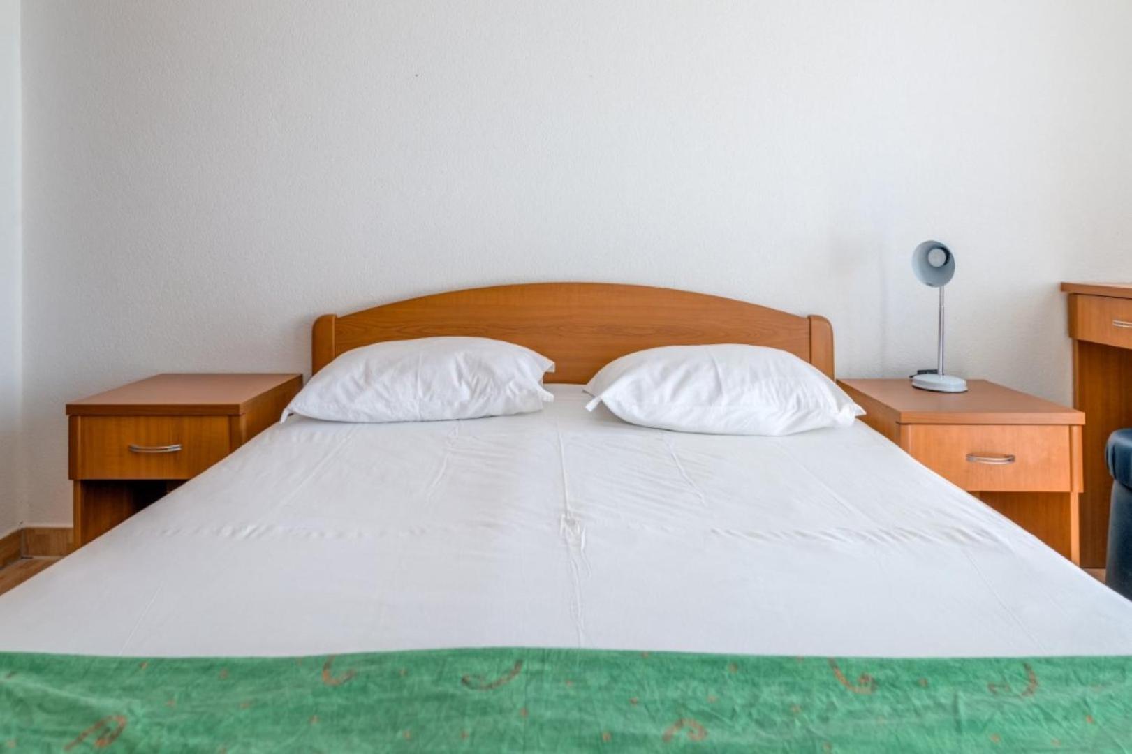 Ruza&Nikolina "1" Apartmani - Baška Voda エクステリア 写真